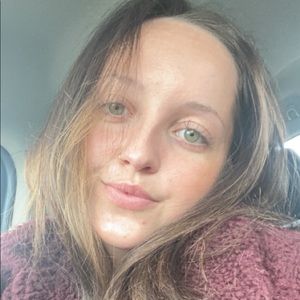 Meet your Posher, Gabby